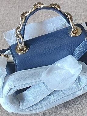 kate spade - Buyer's Choice - Blue Top-Handle Or Pink Camera Satchel